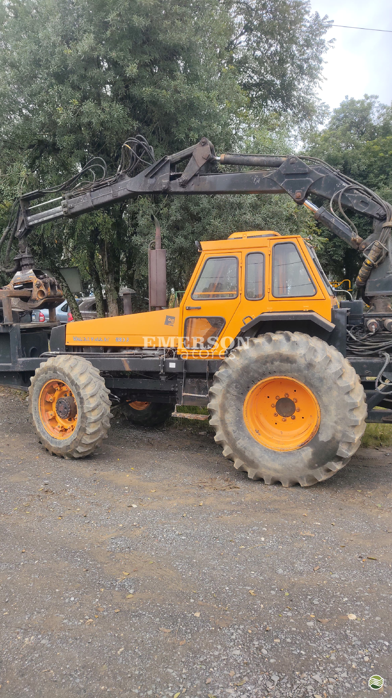TRATOR VALMET VALMET 1580 Tração 4x4 Emerson Tratores PONTA GROSSA PARANÁ PR